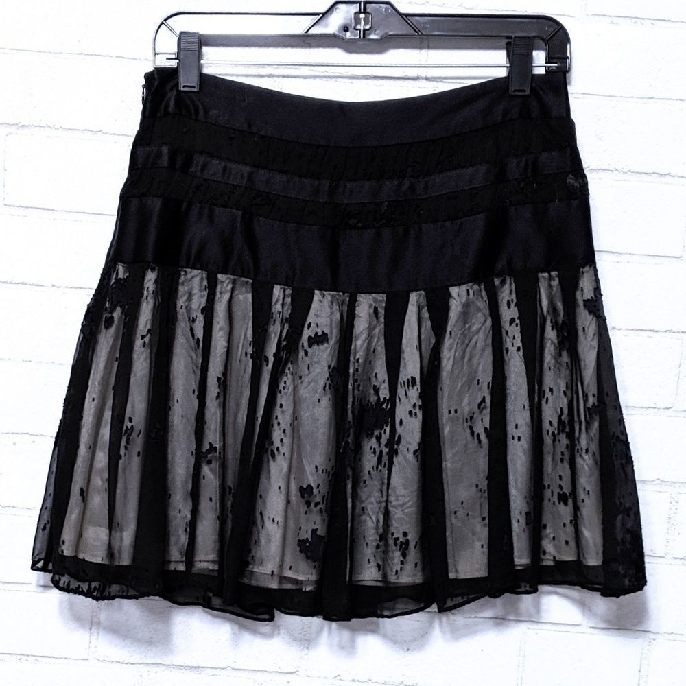 CHRISTOPHER DEANE Silk Embroidered Skirt 6